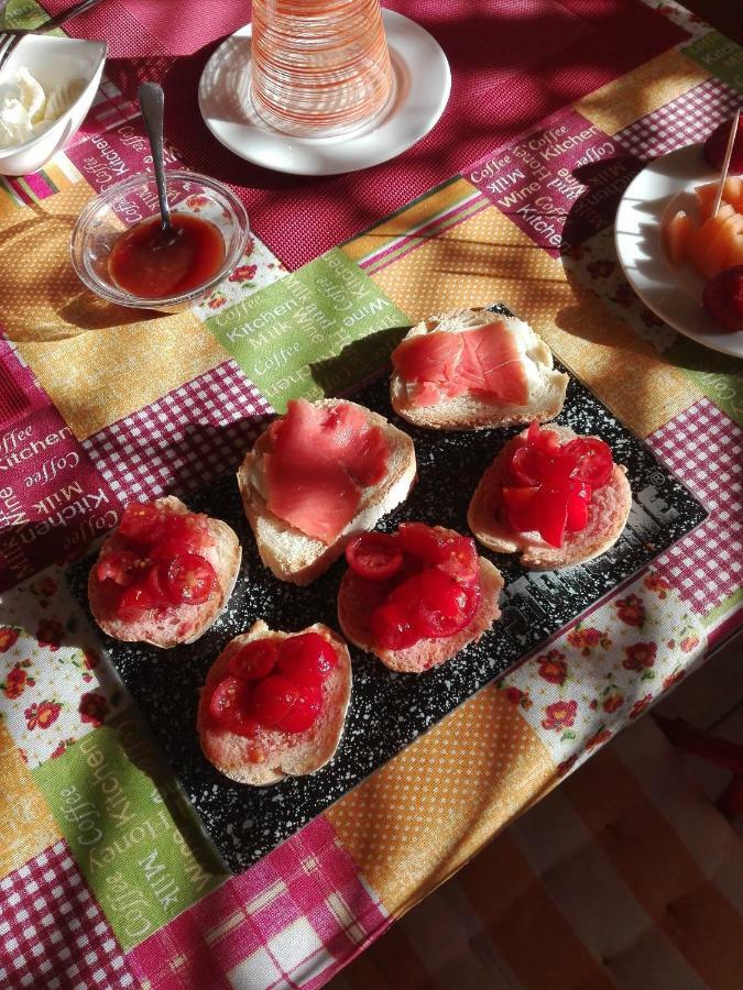 B&B La Dolce Vita Марсилиана Екстериор снимка